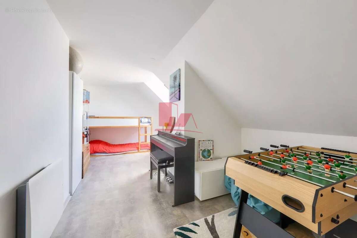 Appartement à ISSY-LES-MOULINEAUX