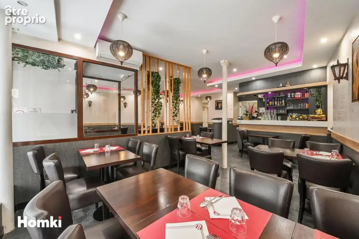 Local commercial T4 de 97 m² à Puteaux 92800, Rue Jean Jaurès - photo 2