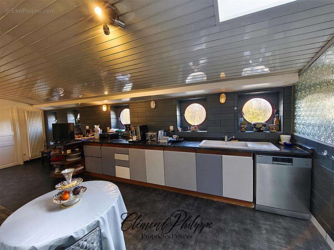 Appartement à CARCASSONNE