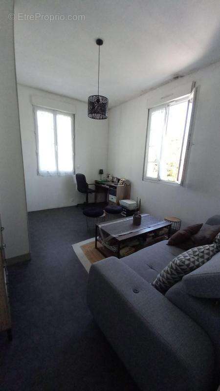 Maison à SAINT-JUST-LUZAC