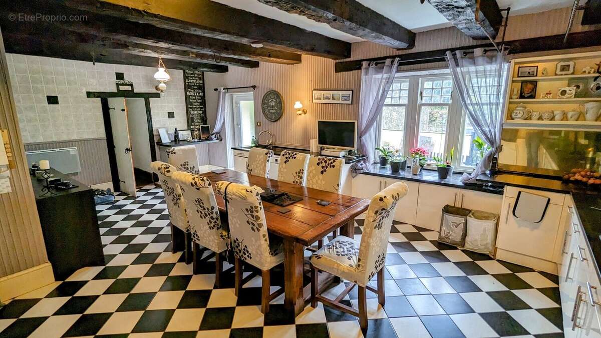 Maison à SAINT-BARTHELEMY