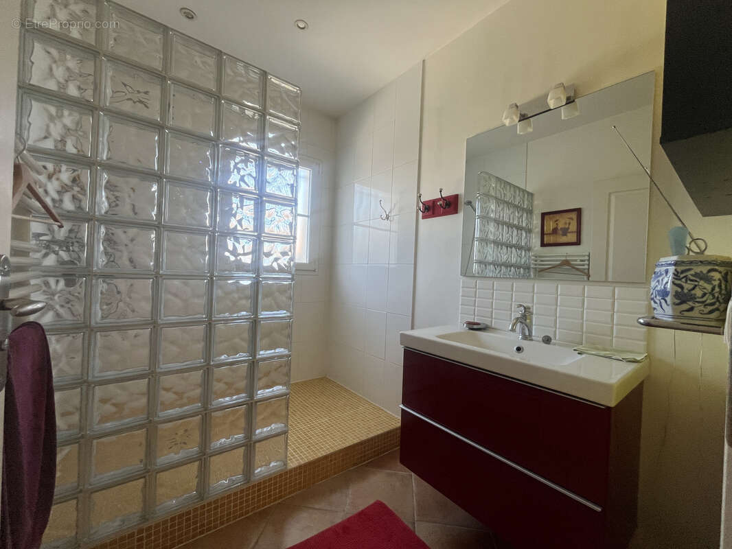 Maison à MESCHERS-SUR-GIRONDE