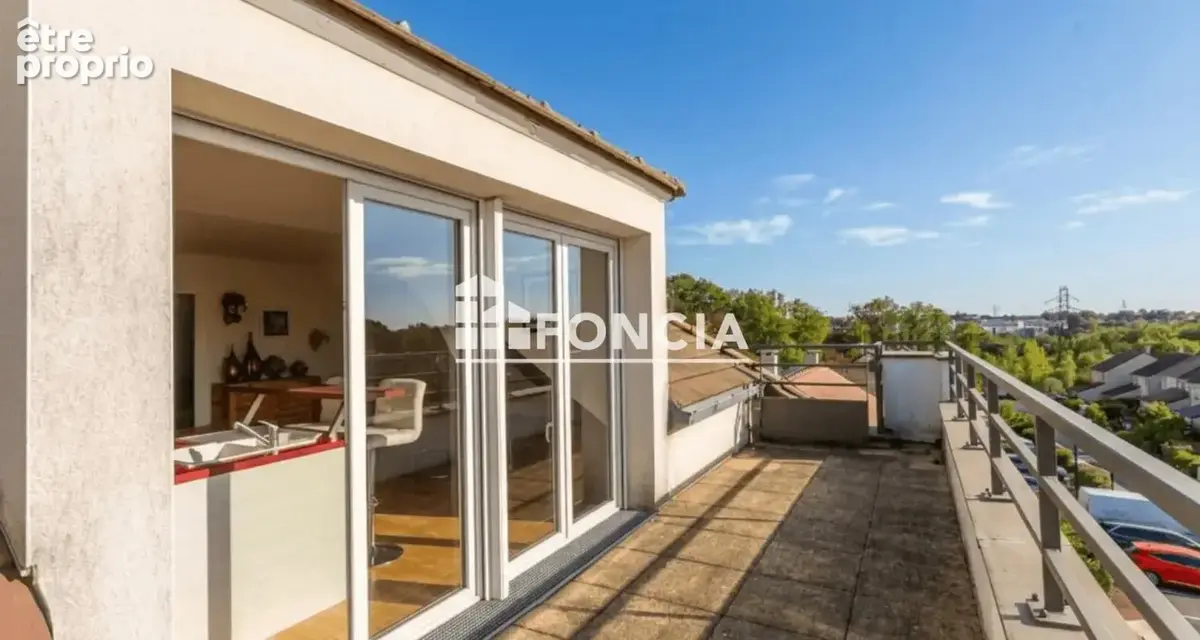 Appartement 4 pièces  88 m2 + Terrasse + 2 Parkings - Secteur Calmadules à YERRES - photo 1