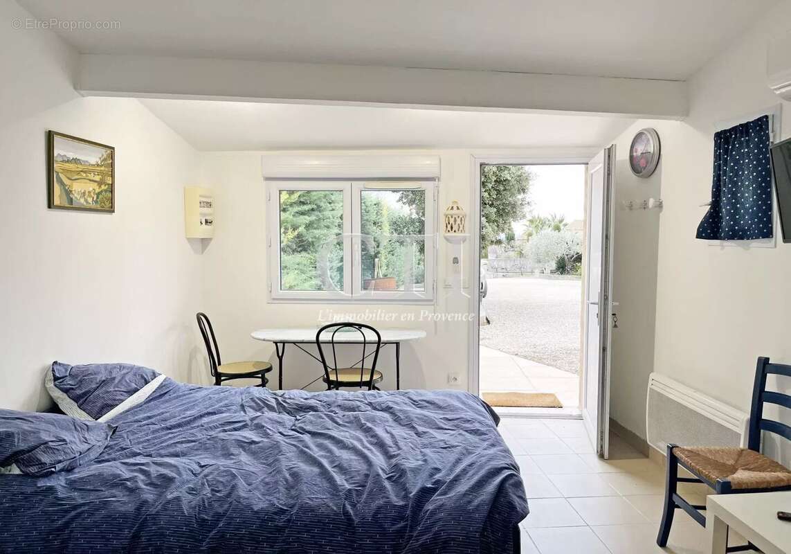 Maison à VAISON-LA-ROMAINE