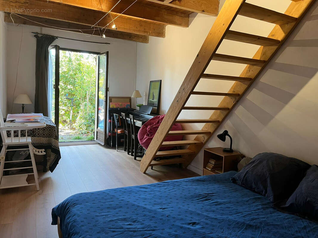 Maison à SAINT-JEAN-DE-VEDAS