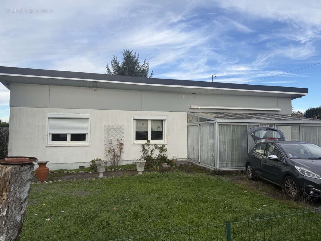 Maison à SAINT-BRICE-SUR-VIENNE