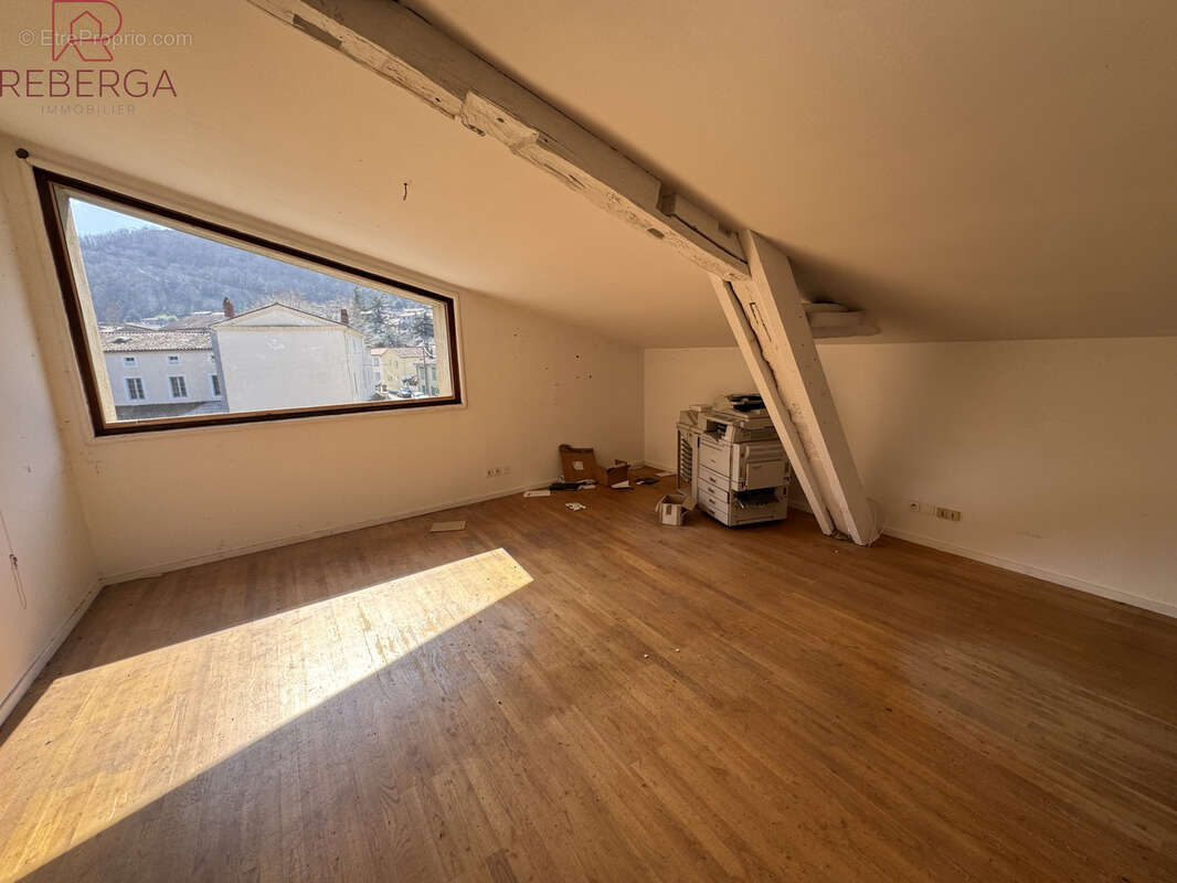 2200 m² à Mazamet  - photo 13