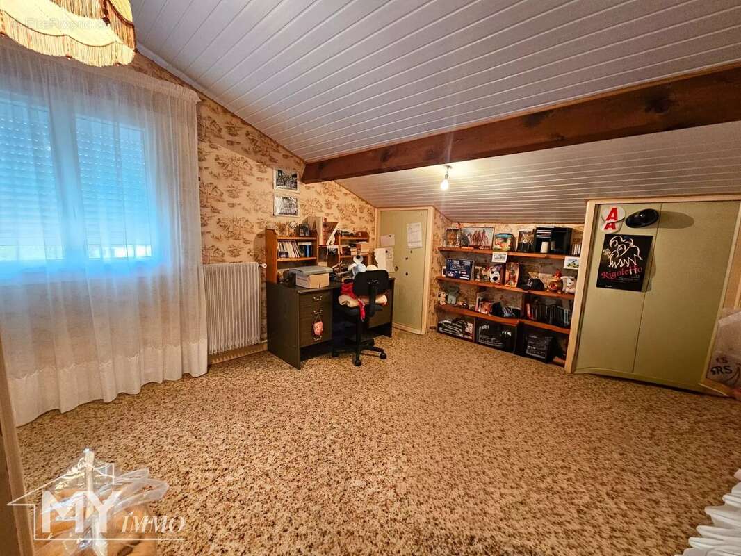 Maison à LA ROQUILLE