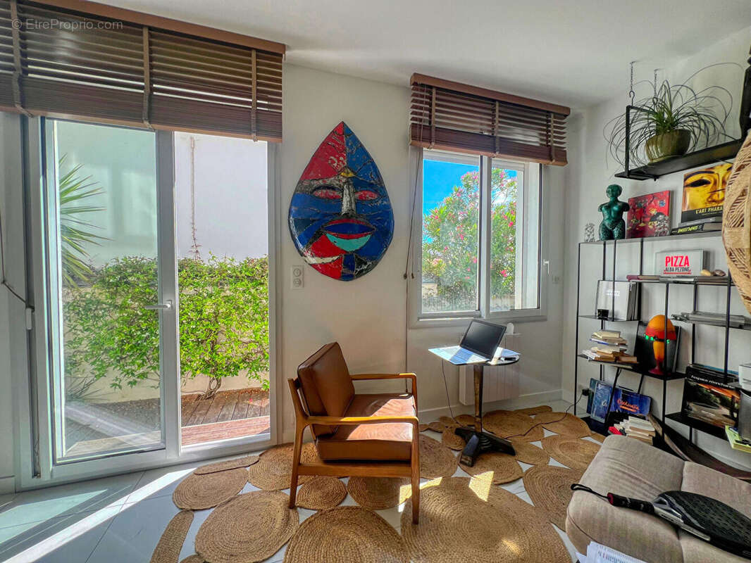 Royan - À 250 m de la plage du Chay - Magnifique appartement rénové avec soin - photo 5