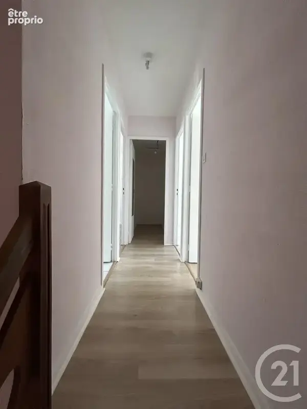 Maison 4 pièces 74 m² à vendre à Les Artigues-De-Lussac (33570) - photo 8