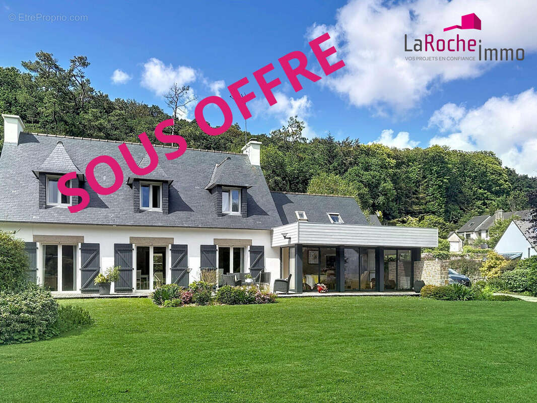 Maison à LA ROCHE-MAURICE