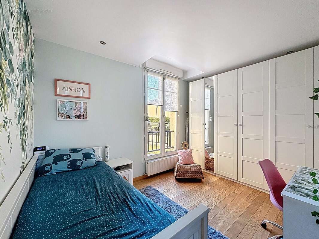 Appartement à MAISONS-ALFORT