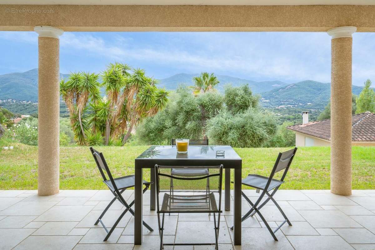 Maison à BASTELICACCIA