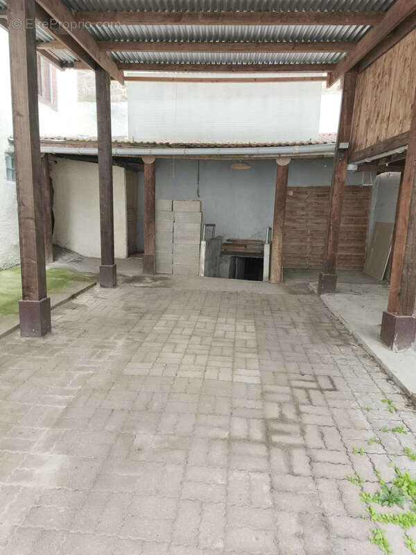 Maison à SAINTE-FLORINE