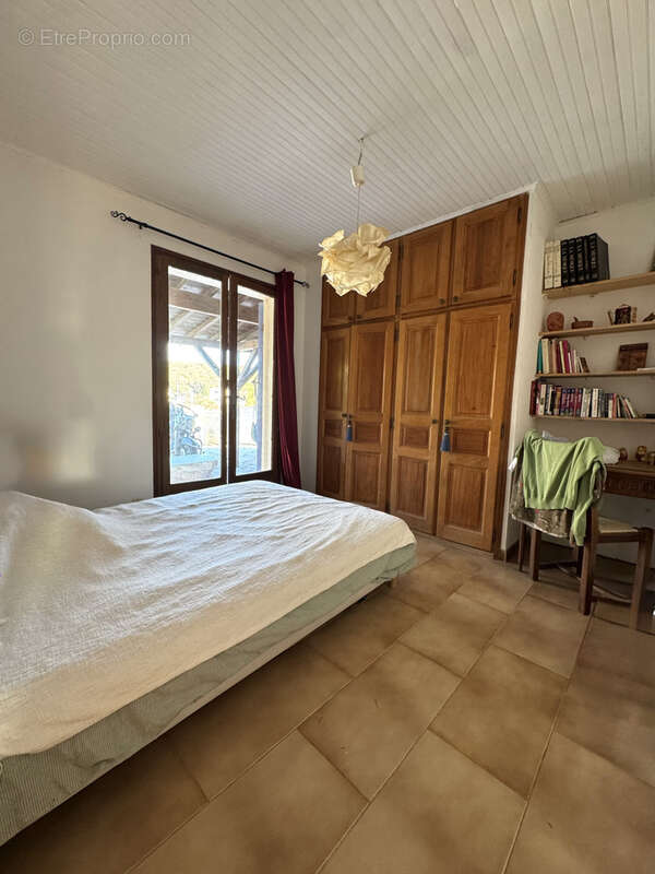 Maison d'exception en bord de mer   5 pièces   195 m2   Les Laurons, Martigues - photo 11