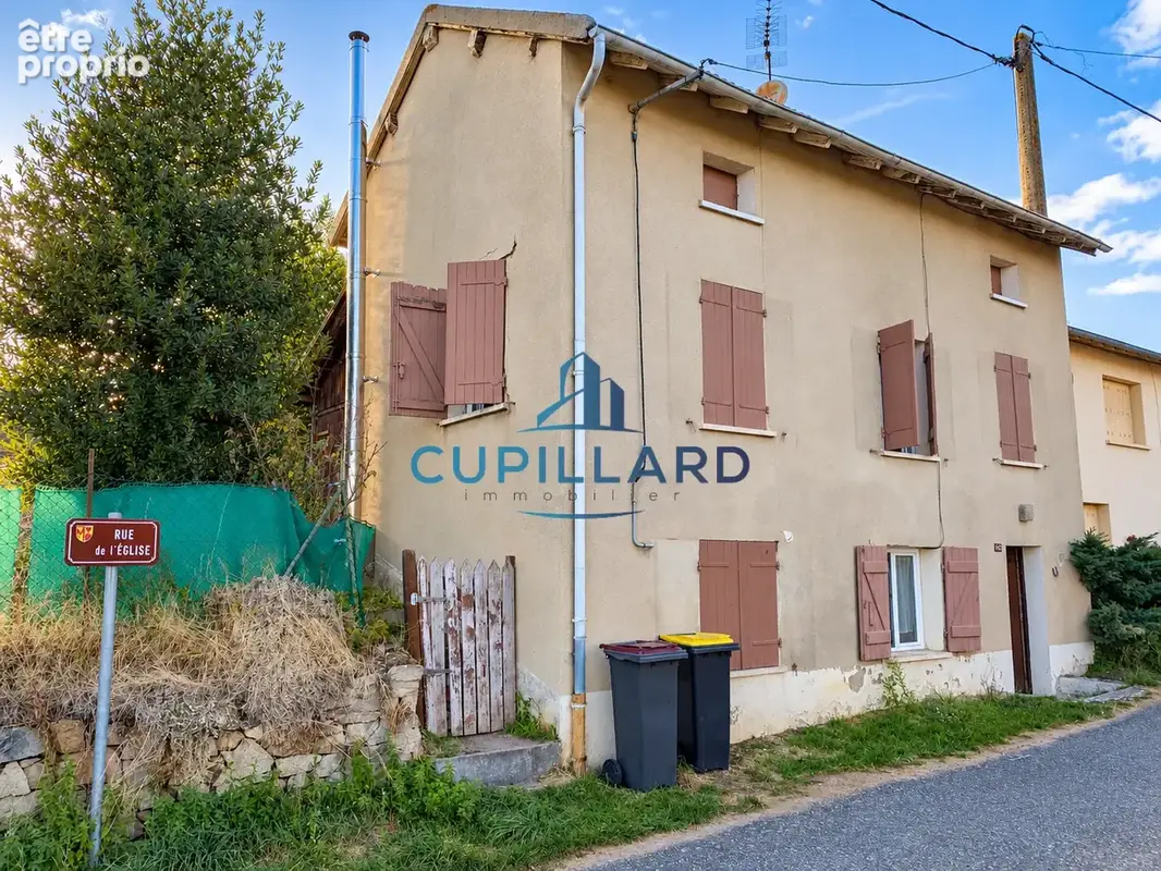 Maison de village avec terrain - photo 1