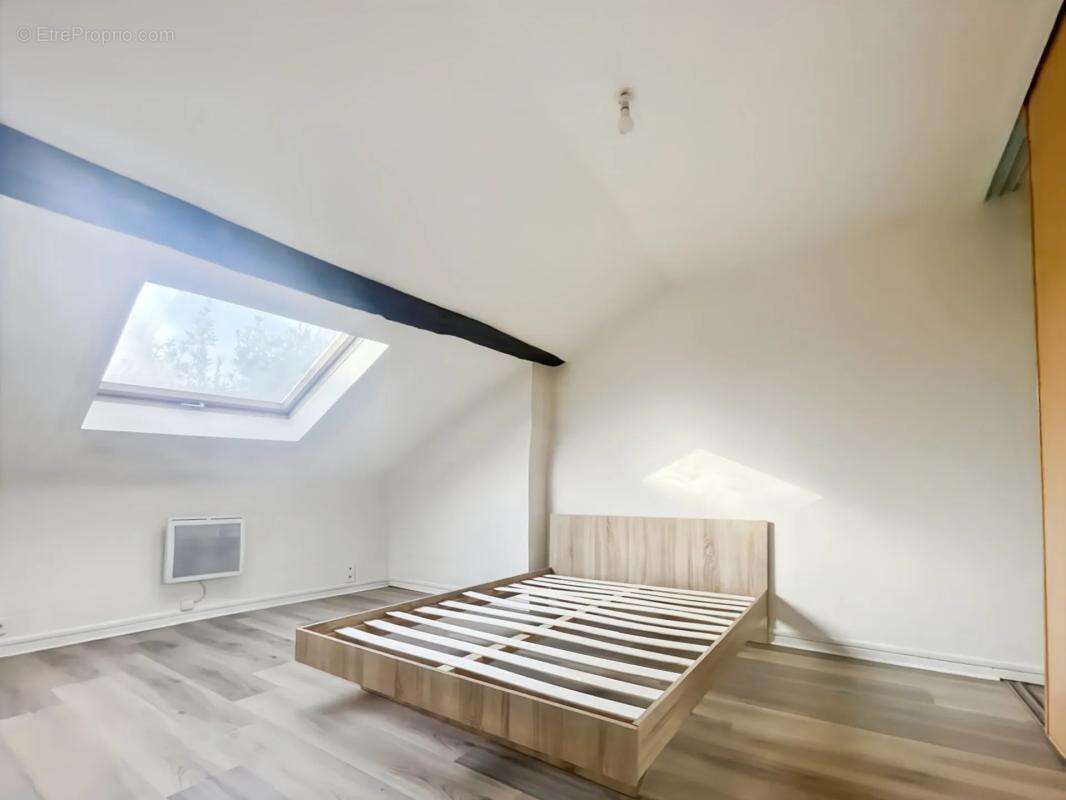 Appartement à CORBEIL-ESSONNES