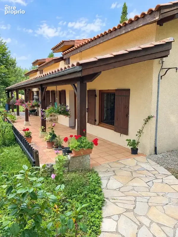 Ancienne ferme avec gites indépendants et piscine - photo 15