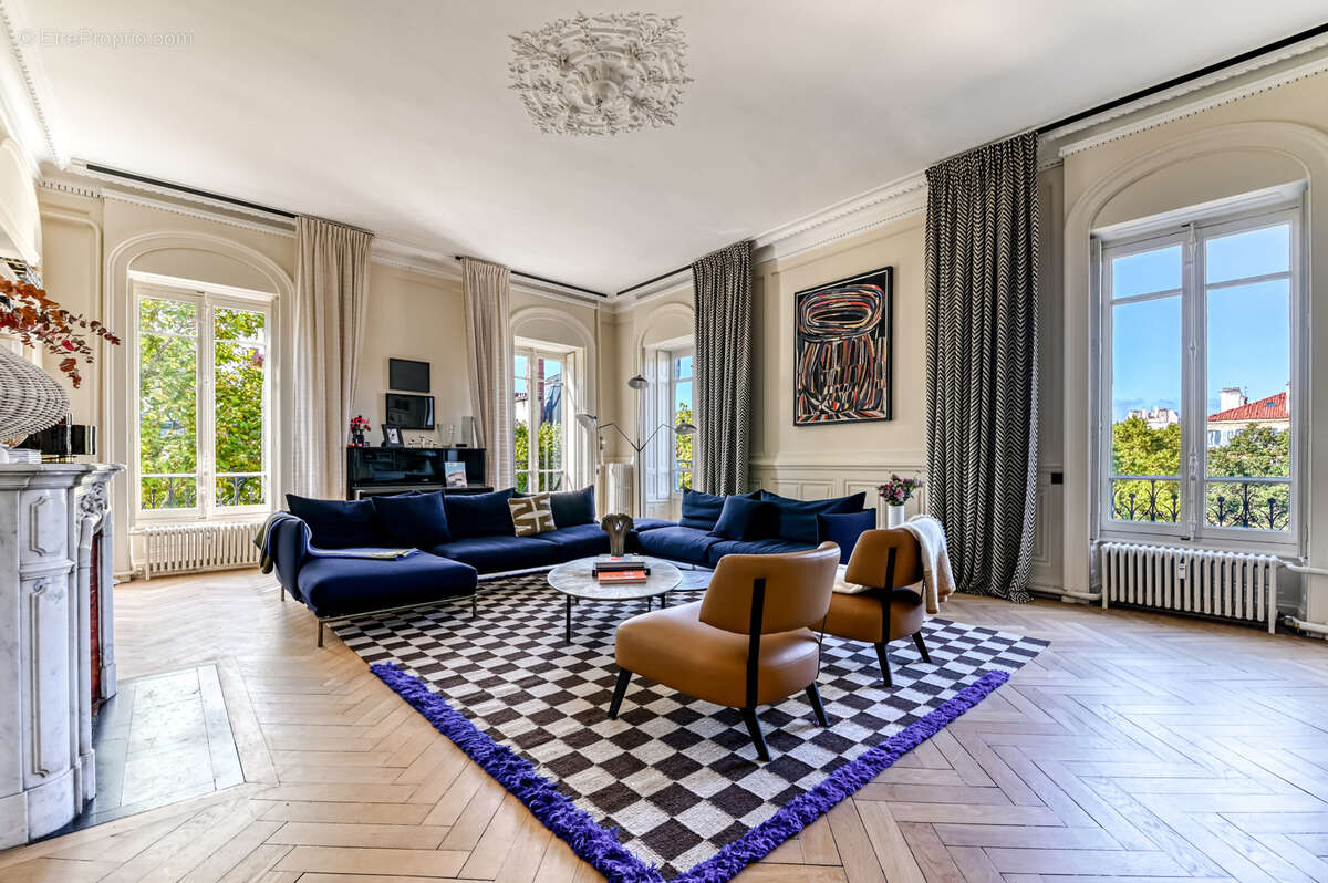 Appartement à LYON-6E