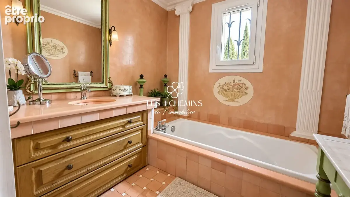 A vendre bastide d'environ 250 m²  6 pièces + T2 sur 4000 m2 - photo 15