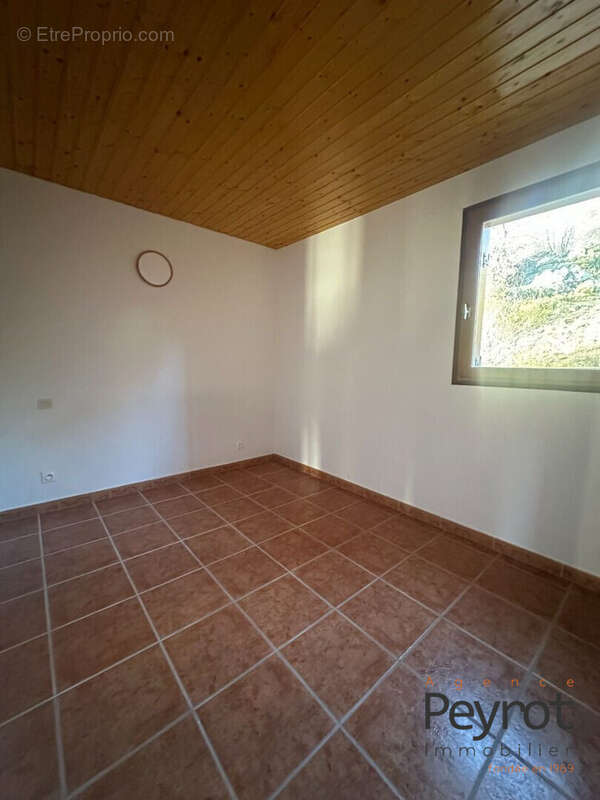 Appartement à TARGASSONNE