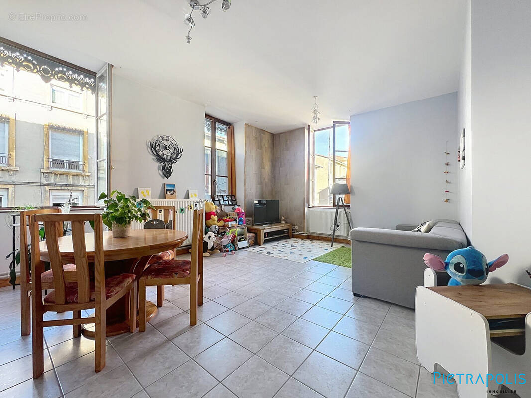 Appartement à TARARE