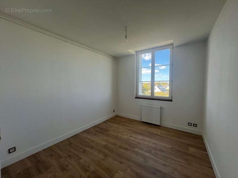 Appartement à SAINT-CYR-SUR-LOIRE