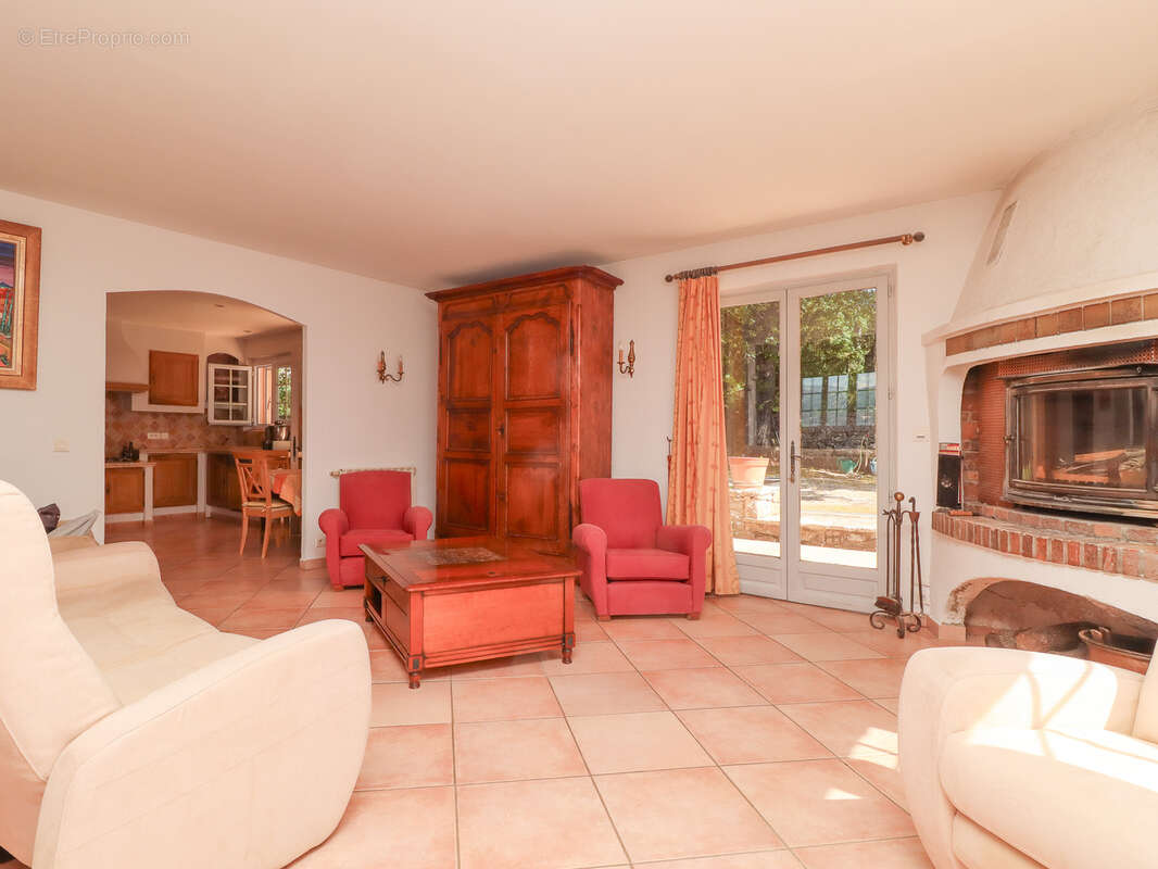 Maison à FAYENCE