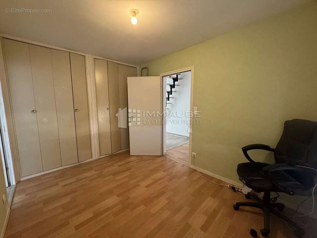 Maison à NOGENT-SUR-SEINE