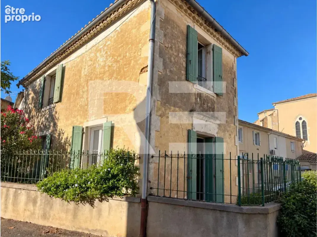 Photo Maison à Garons au prix de 109 000€