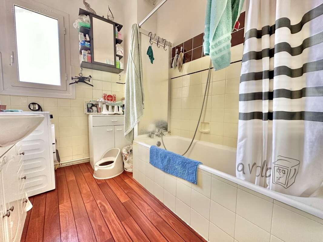 Appartement à ROQUEBRUNE-CAP-MARTIN