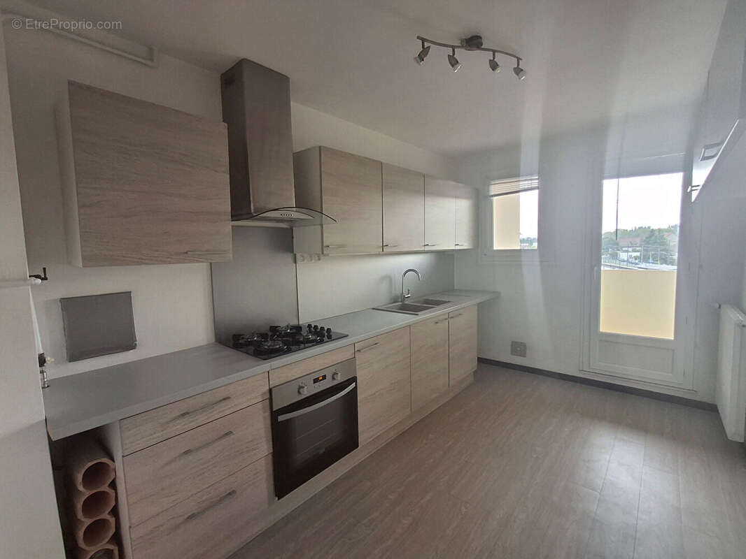 Appartement à BONNIERES-SUR-SEINE