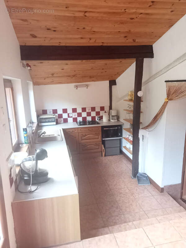 Maison à SAINT-LAURENT-DE-CERDANS