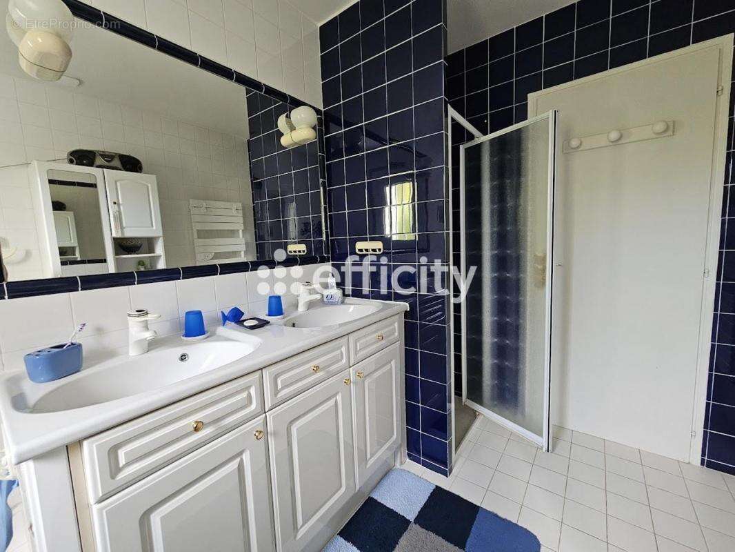 Maison à SAINTE-MARIE-DE-RE