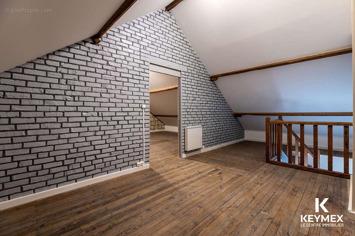 Appartement à BORAN-SUR-OISE