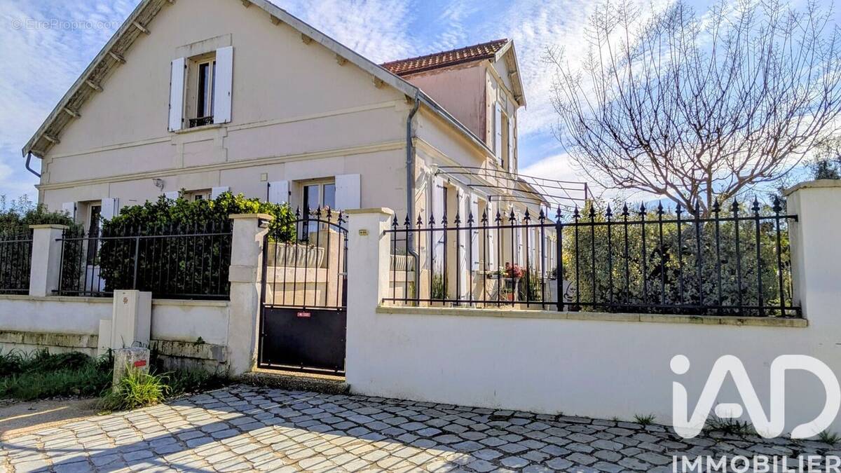 Photo 1 - Maison à ECHILLAIS