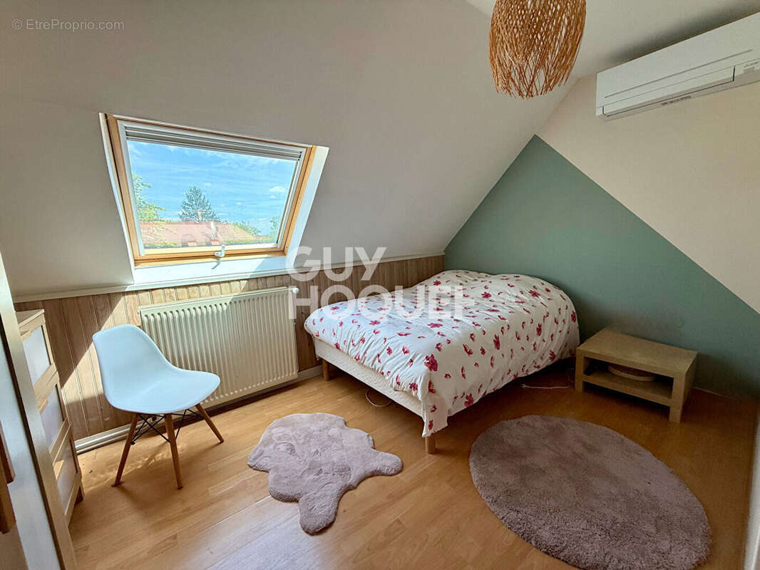 EPONE - Maison familiale 4 chambres - 148 m2 - photo 15