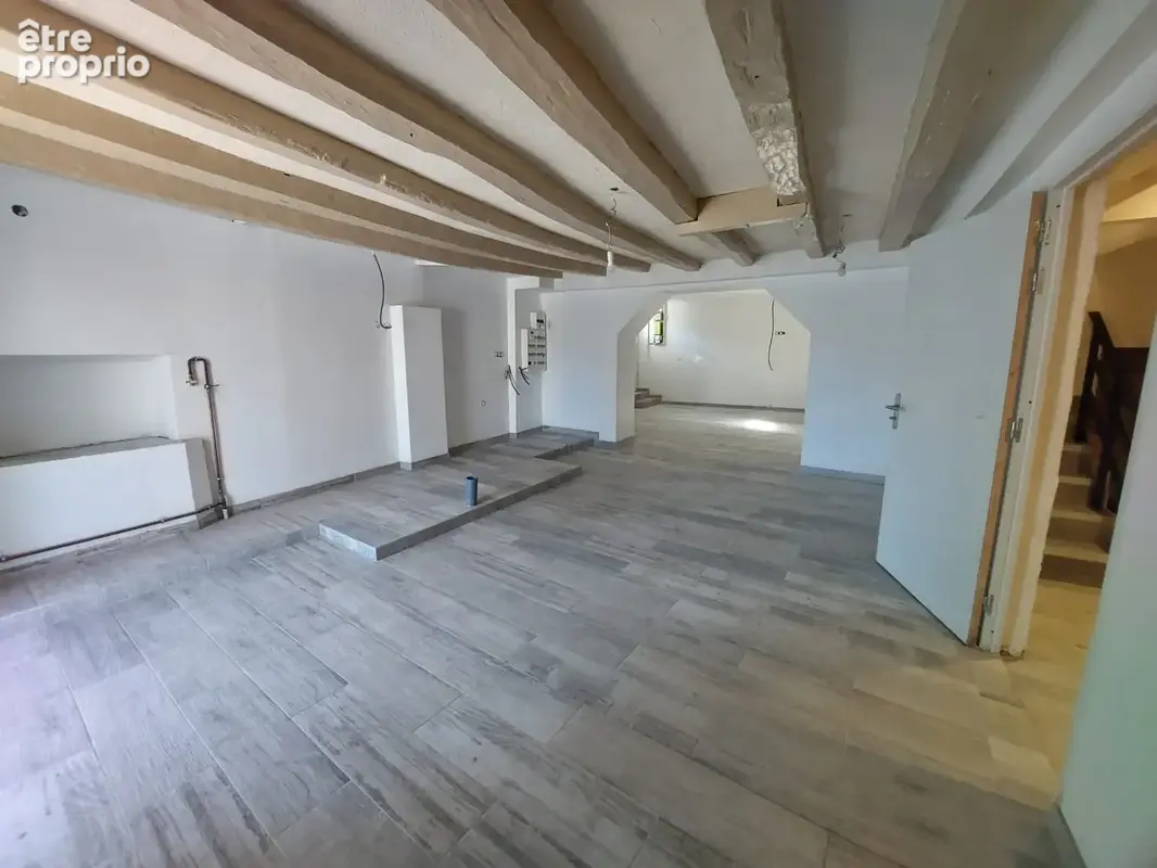 Commerce 212 m² à vendre à Issoudun (36100) - photo 2