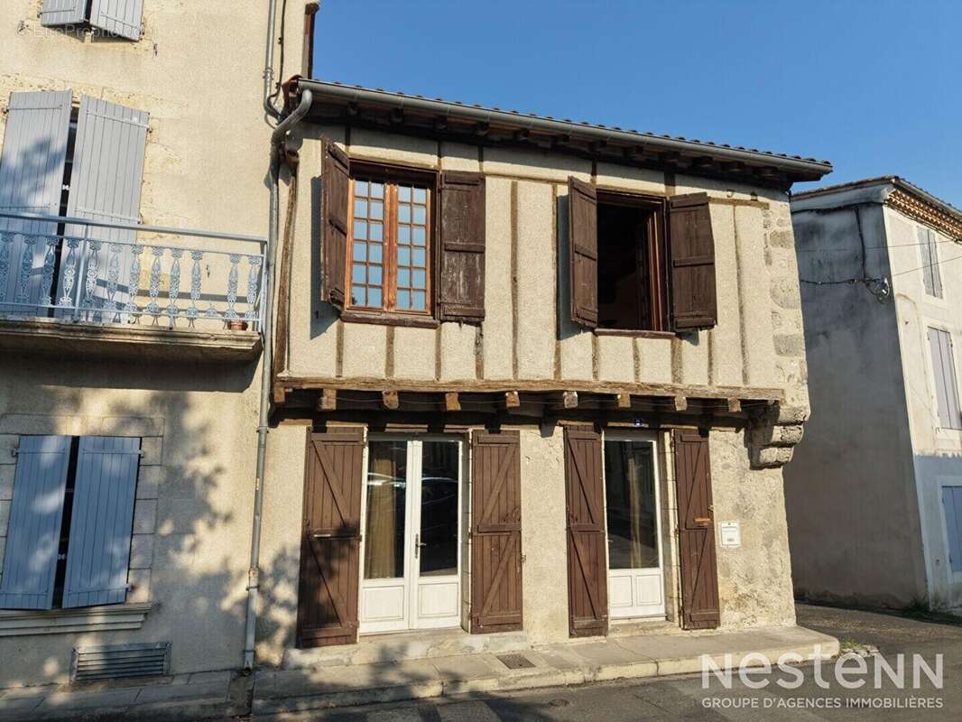 A Vendre Maison de village en pierre de 85 m² avec 30 m² supplémentaire restant à aménager - photo 5