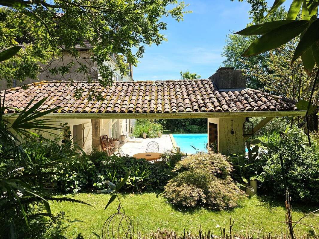 Maison à SALIES-DE-BEARN