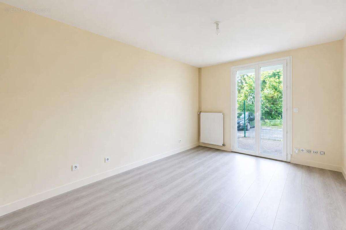 Appartement à VILLEVAUDE