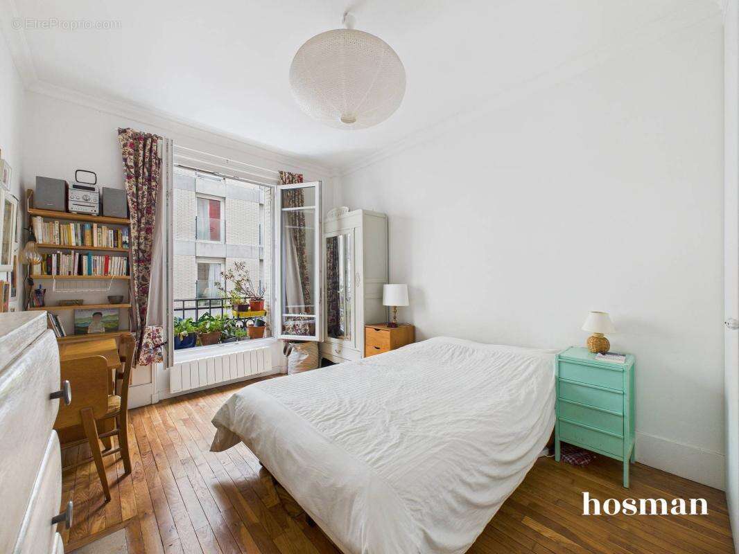 Appartement à PARIS-19E