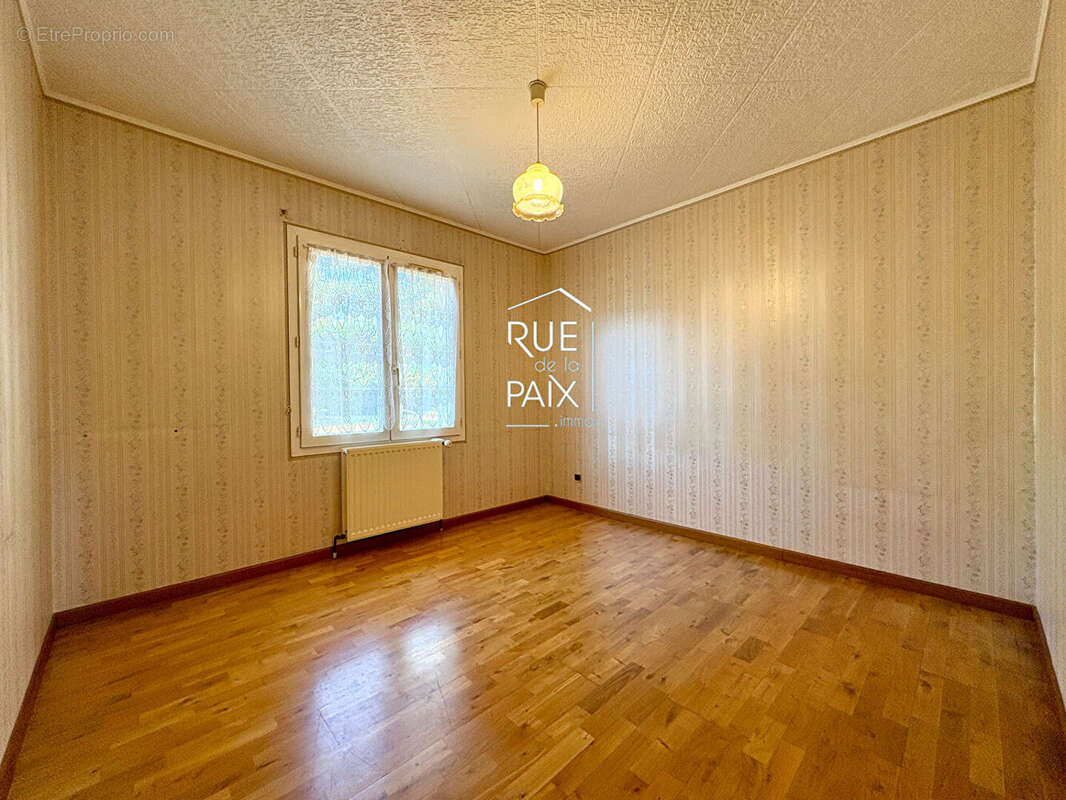 Maison Poitiers 3 pièce(s) 102m2 - photo 5