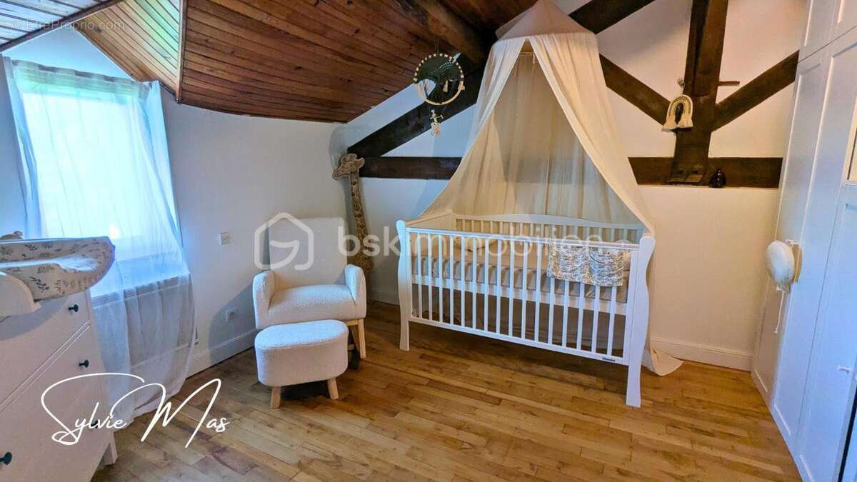 Maison à MONTAYRAL