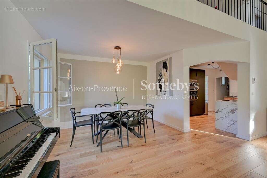 Maison à AIX-EN-PROVENCE