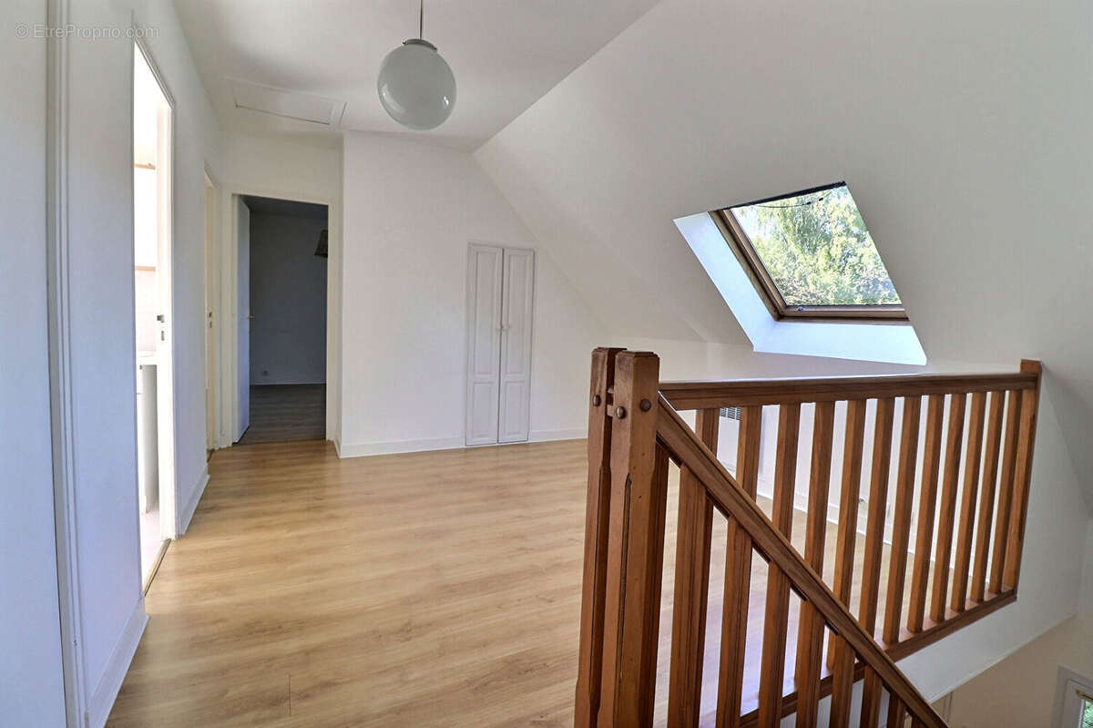 Maison à MAREIL-MARLY