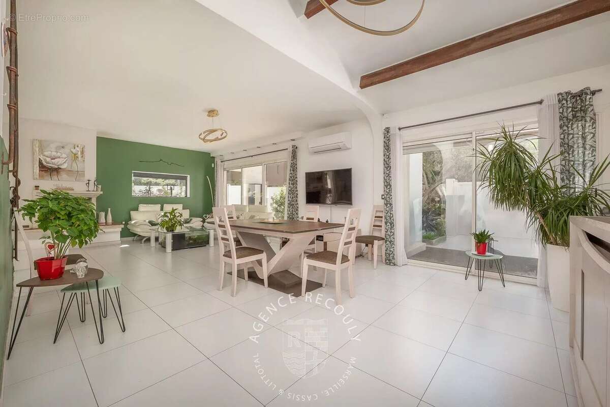 Maison à MARSEILLE-8E