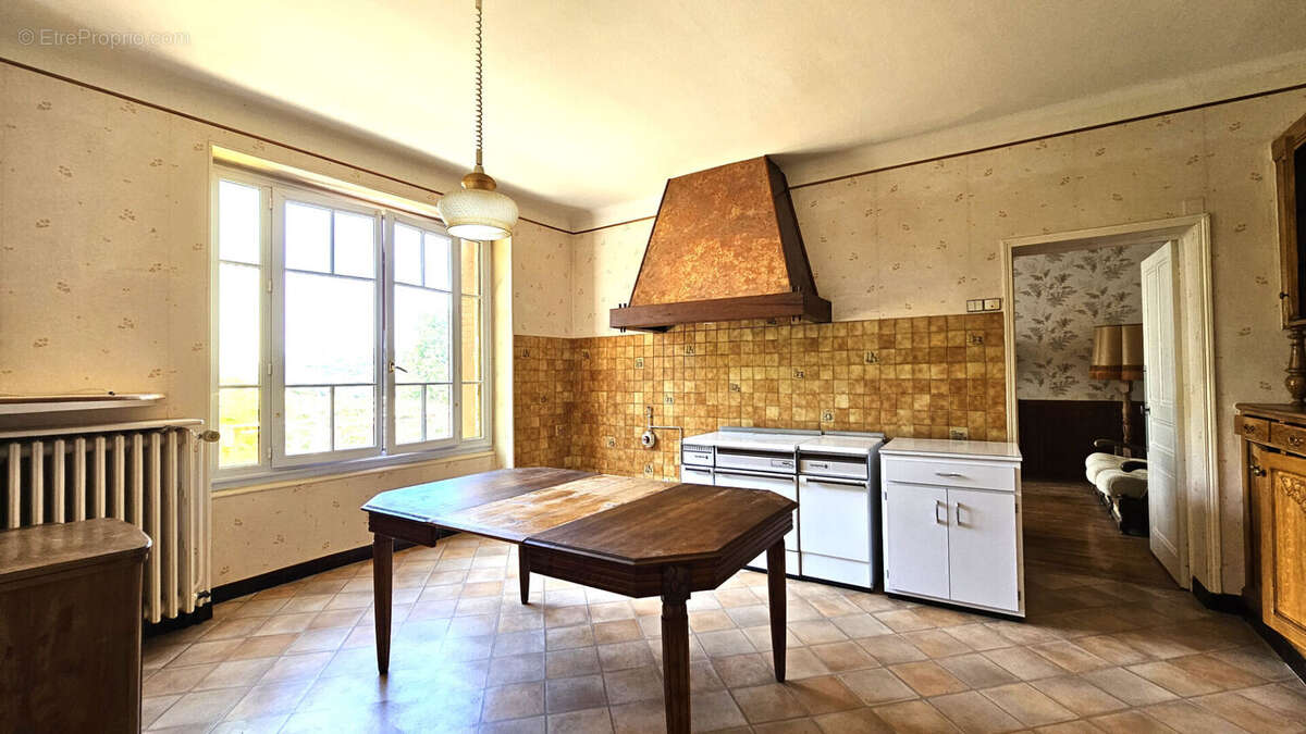 Maison à SAINT-BERON