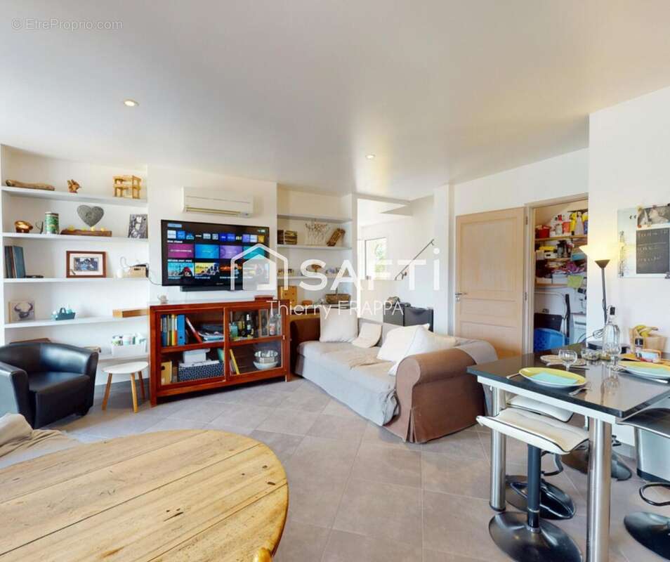 Photo 5 - Maison à CALVI