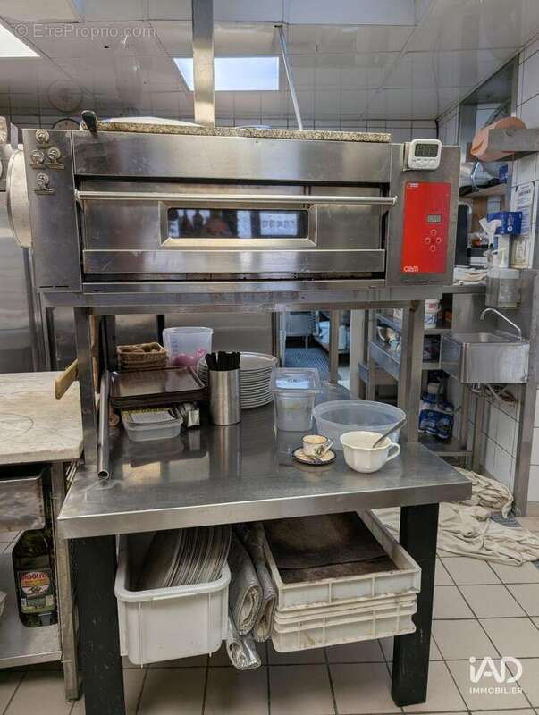 Photo 6 - Commerce à LAIGNE-EN-BELIN